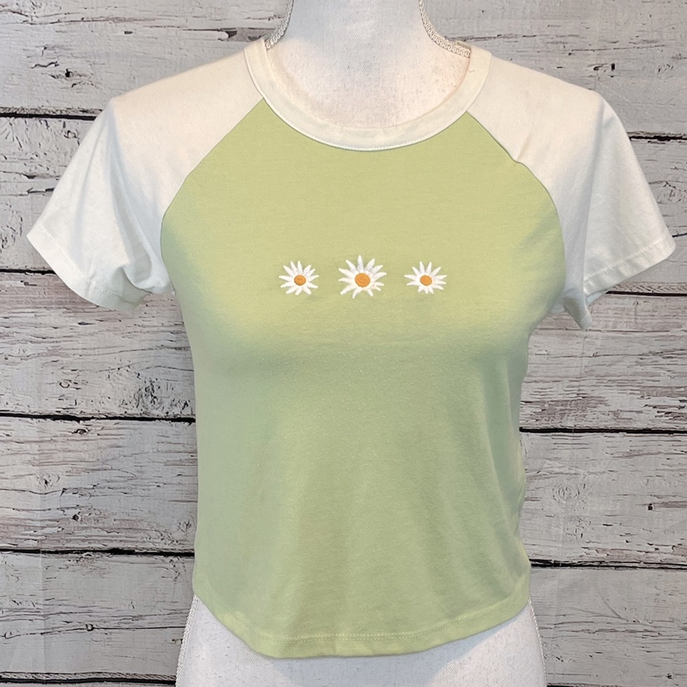 SO Baby Tee Cropped Green/White 90's Y2K Daisies-Large